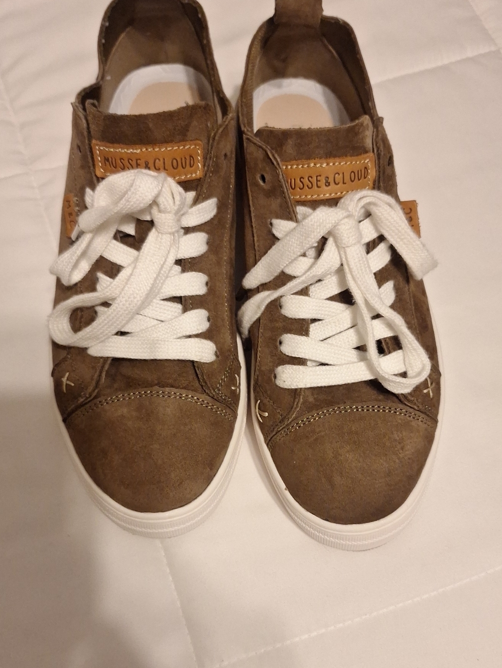 Musse & Cloud Leather
